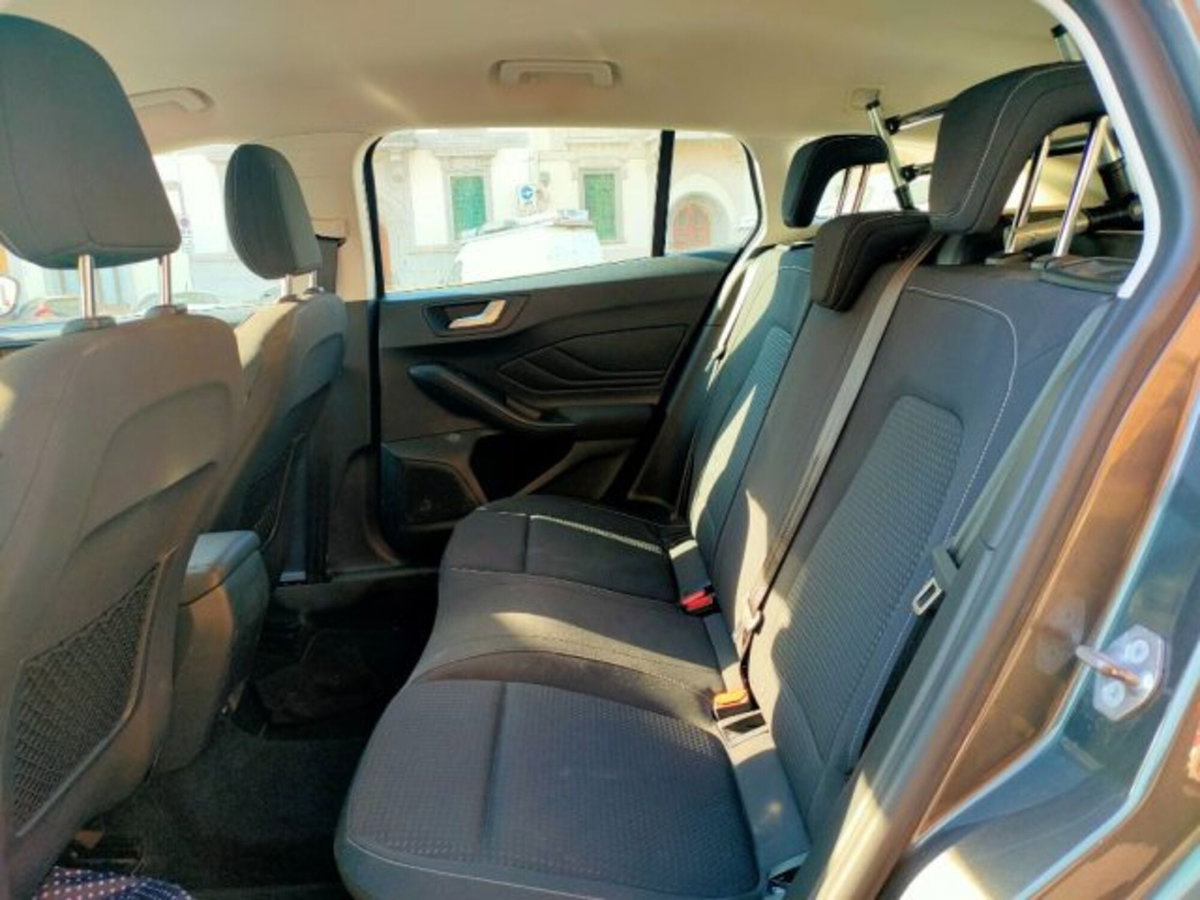 Ford Focus Station Wagon 1.0 EcoBoost 100 CV Start&Stop SW (14)
