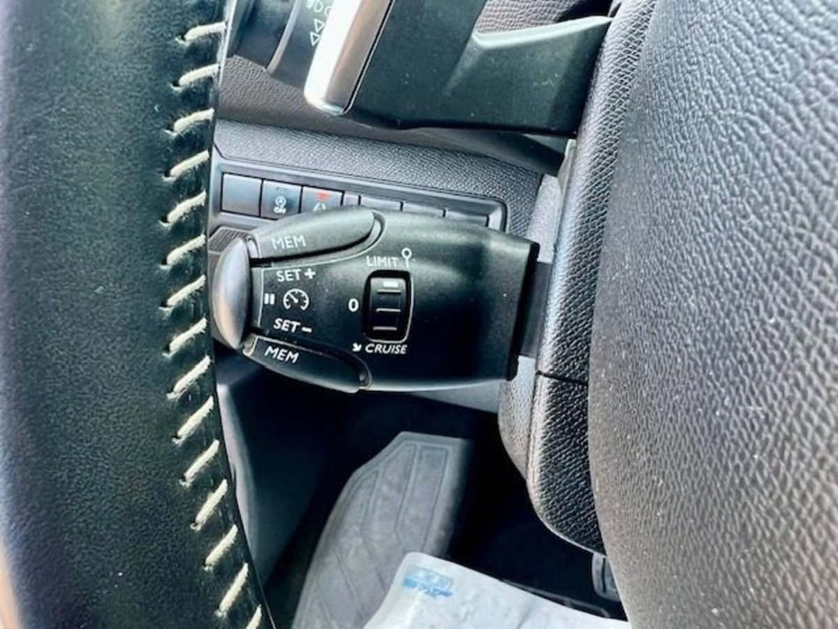 Peugeot 308 BlueHDi 130 S&S EAT6 Allure (14)