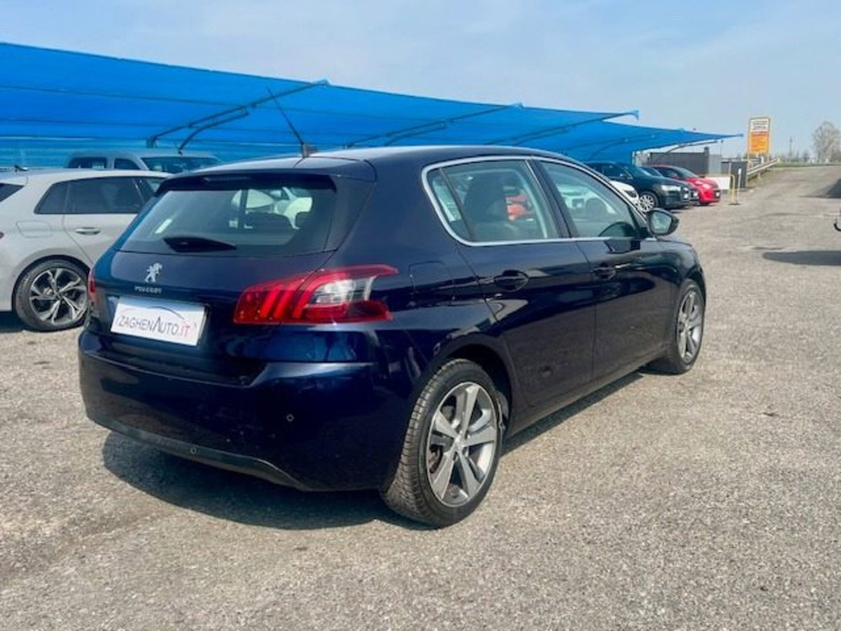 Peugeot 308 BlueHDi 130 S&S EAT6 Allure (4)
