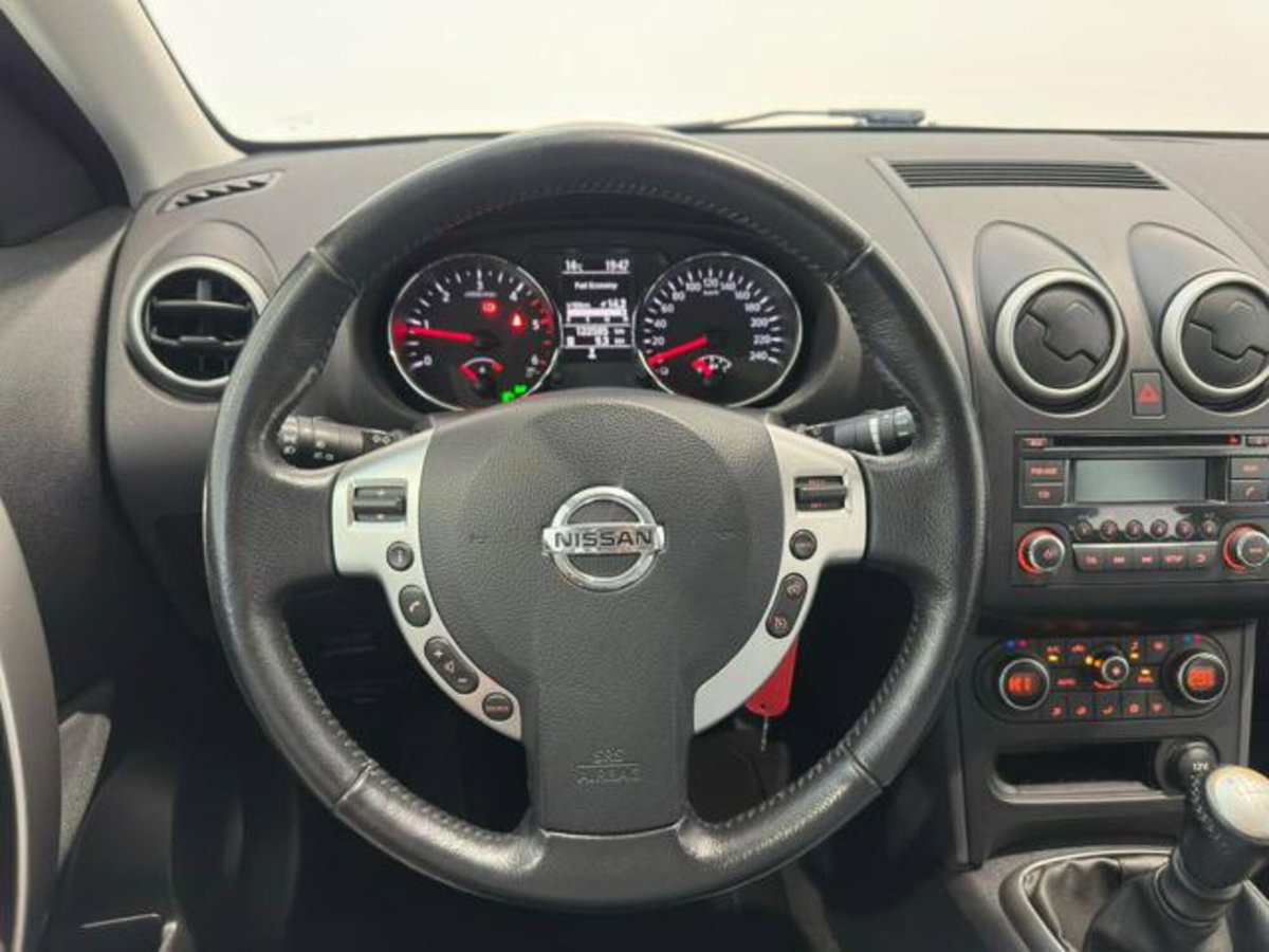 Nissan Qashqai 1.5 dCi 360 (8)