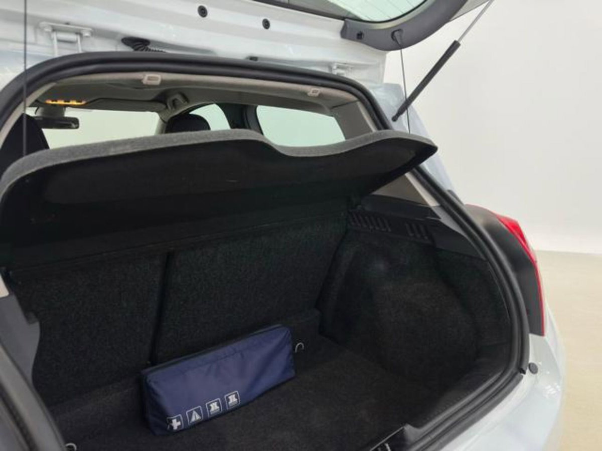 Renault Clio 2.0 16V 203CV 3 porte RS (13)