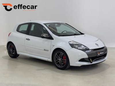 Renault Clio 2.0 16V 203CV 3 porte RS (3)