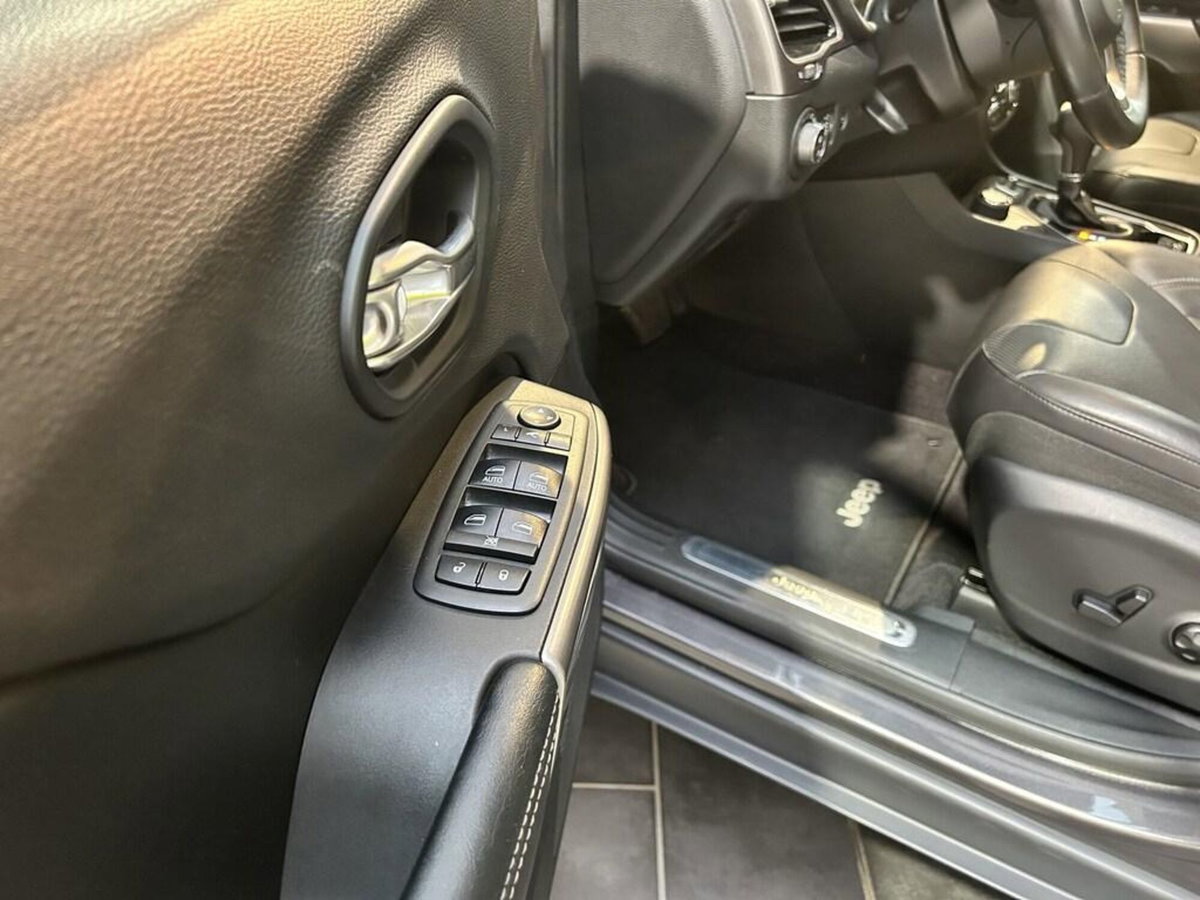 Jeep Cherokee 2.2 Mjt AWD Active Drive I Limited (9)