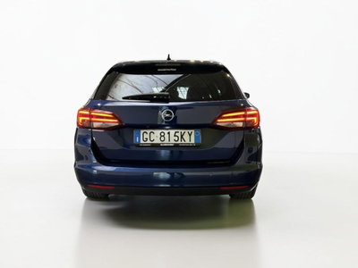 Opel Astra Station Wagon 1.2 Turbo 130 CV Sports Business Elegance (4)