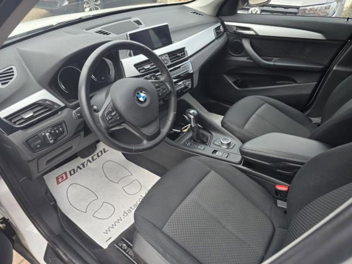 BMW X1 xDrive25e Advantage (7)