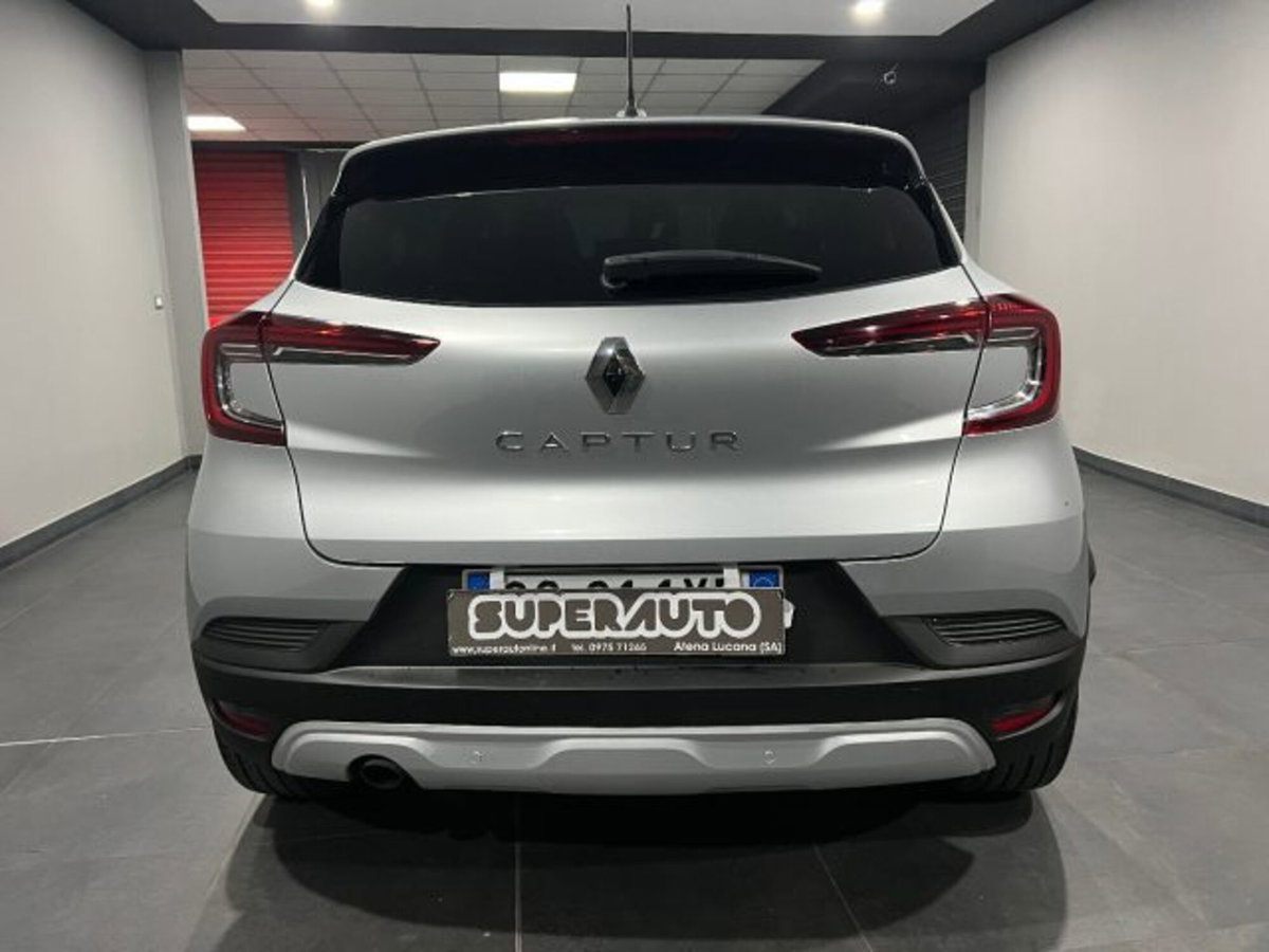 Renault Captur Blue dCi 115 CV EDC Business (4)