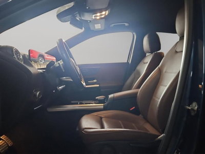 Mercedes-Benz GLA SUV 200 d Automatic Premium (8)