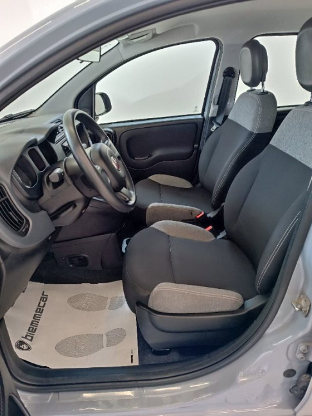 Fiat Panda 1.0 firefly hybrid s&s 70cv (11)