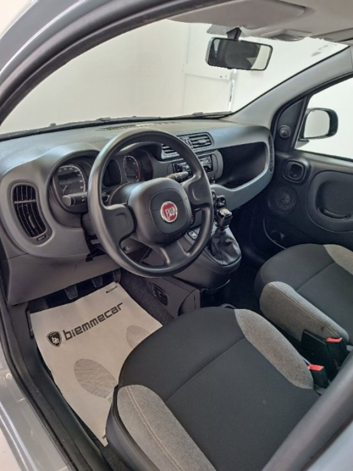 Fiat Panda 1.0 firefly hybrid s&s 70cv (13)