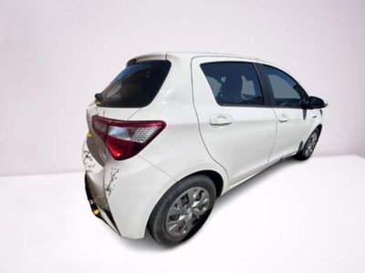 Toyota Yaris 1.5 Hybrid 5 porte Energy (3)