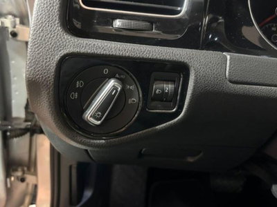 Volkswagen Golf Sportsvan 2.0 TDI DSG Highline BlueMotion Tech. (18)