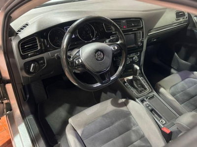Volkswagen Golf Sportsvan 2.0 TDI DSG Highline BlueMotion Tech. (9)