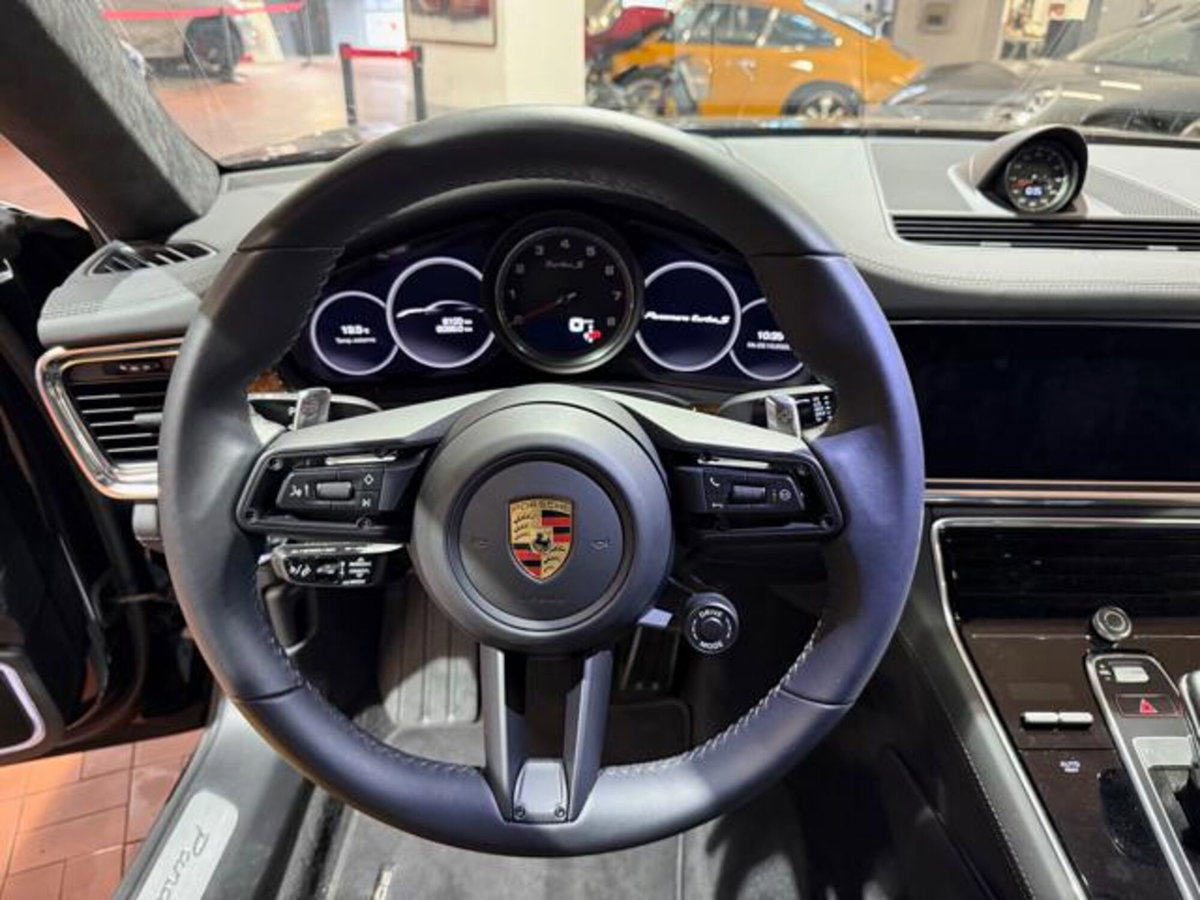 Porsche Panamera 4.0 Turbo S auto (11)