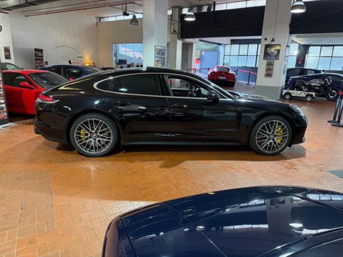 Porsche Panamera 4.0 Turbo S auto (19)