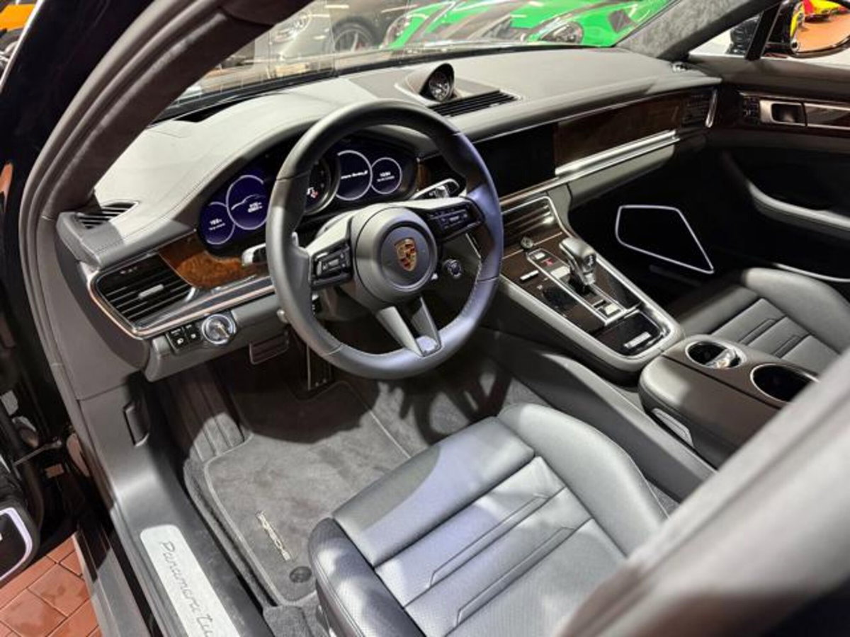 Porsche Panamera 4.0 Turbo S auto (7)
