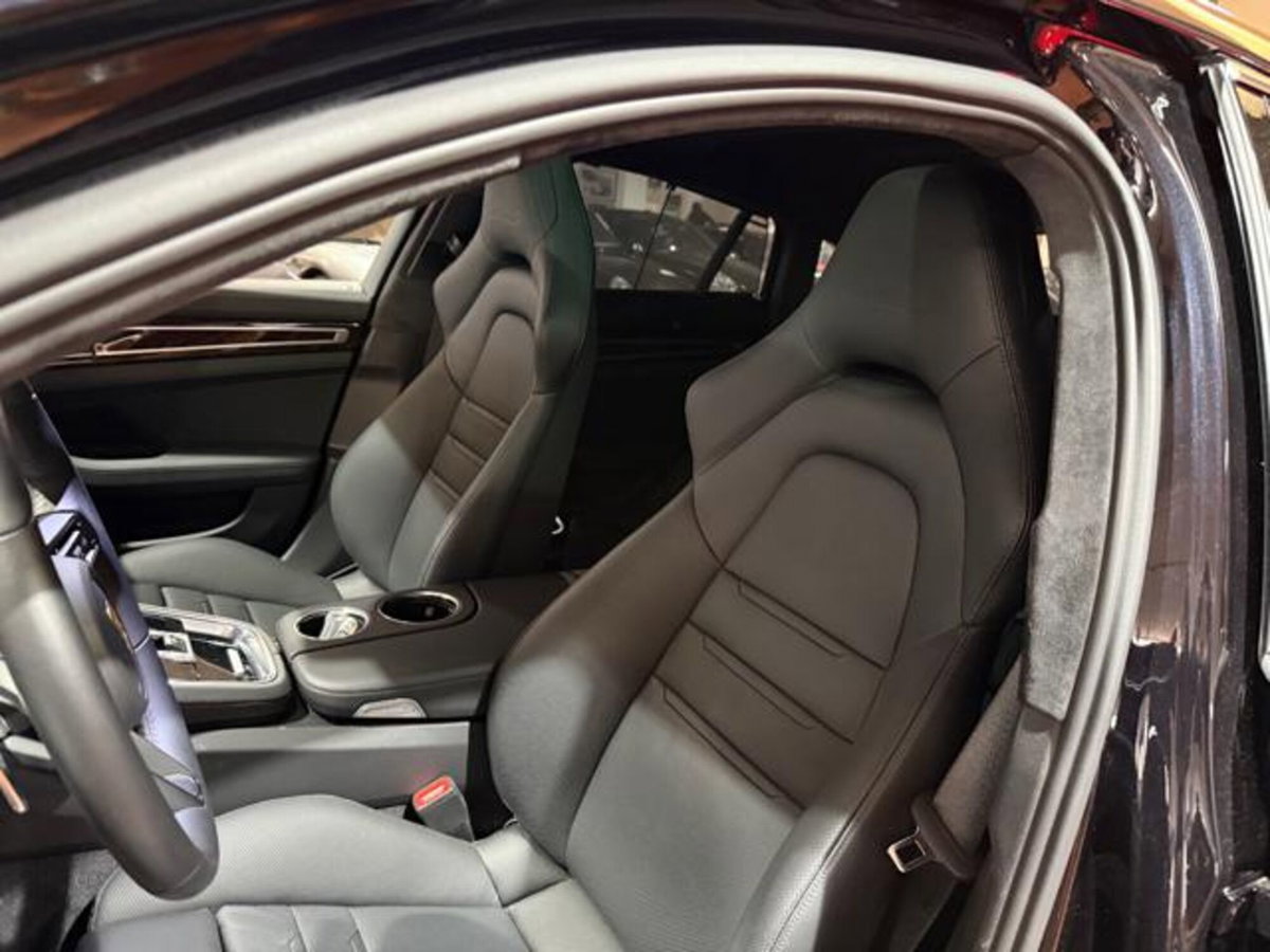 Porsche Panamera 4.0 Turbo S auto (9)