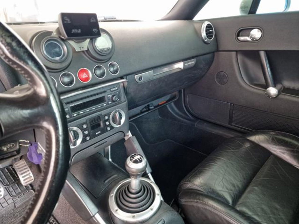 Audi TT Coupé 1.8 T 20V 225 CV cat quattro (14)