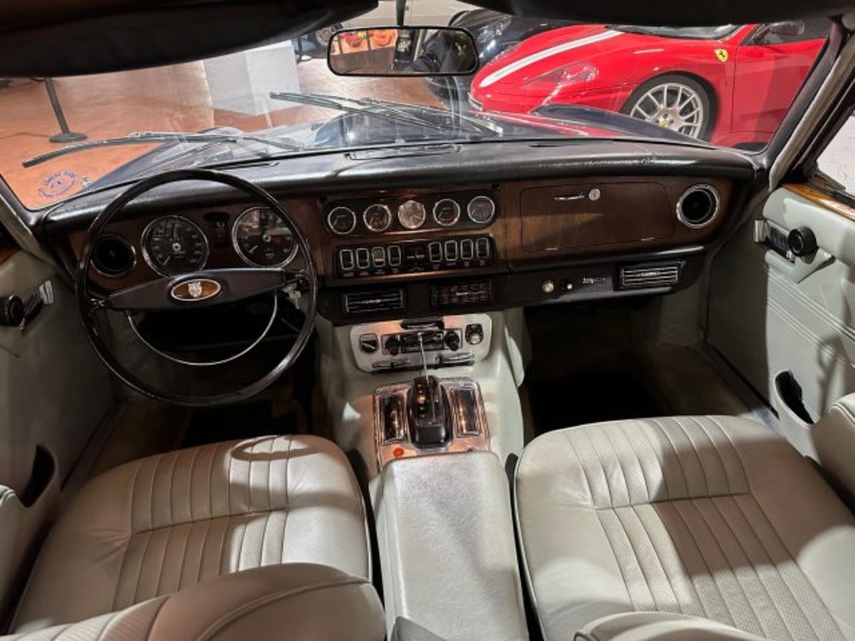 Jaguar XJ6 4.2 (12)