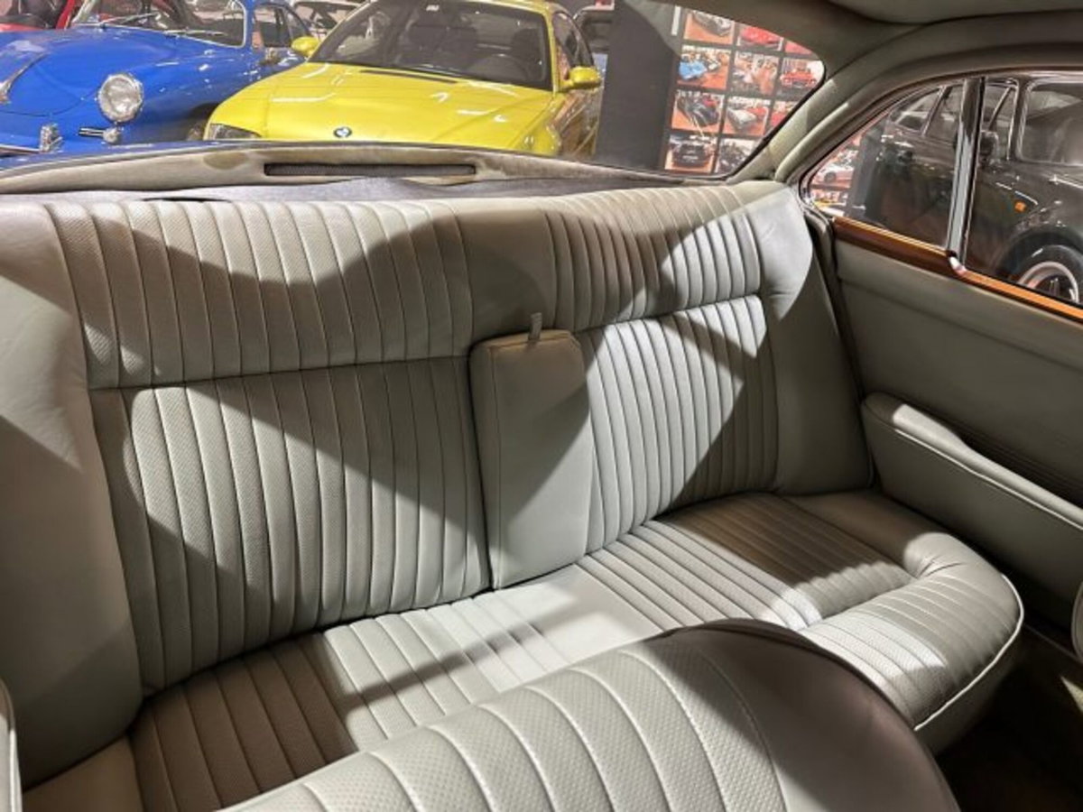 Jaguar XJ6 4.2 (16)
