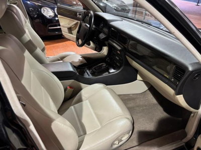 Jaguar XJR 4.0 cat (11)