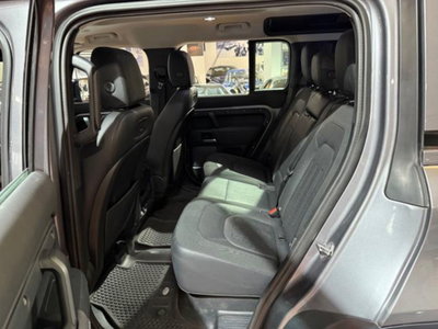 Land Rover Defender 110 3.0 i6 mhev XS Edition awd 400cv auto (14)