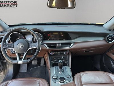 Alfa Romeo Stelvio Stelvio 2.0 Turbo 280 CV AT8 Q4 Ti (14)