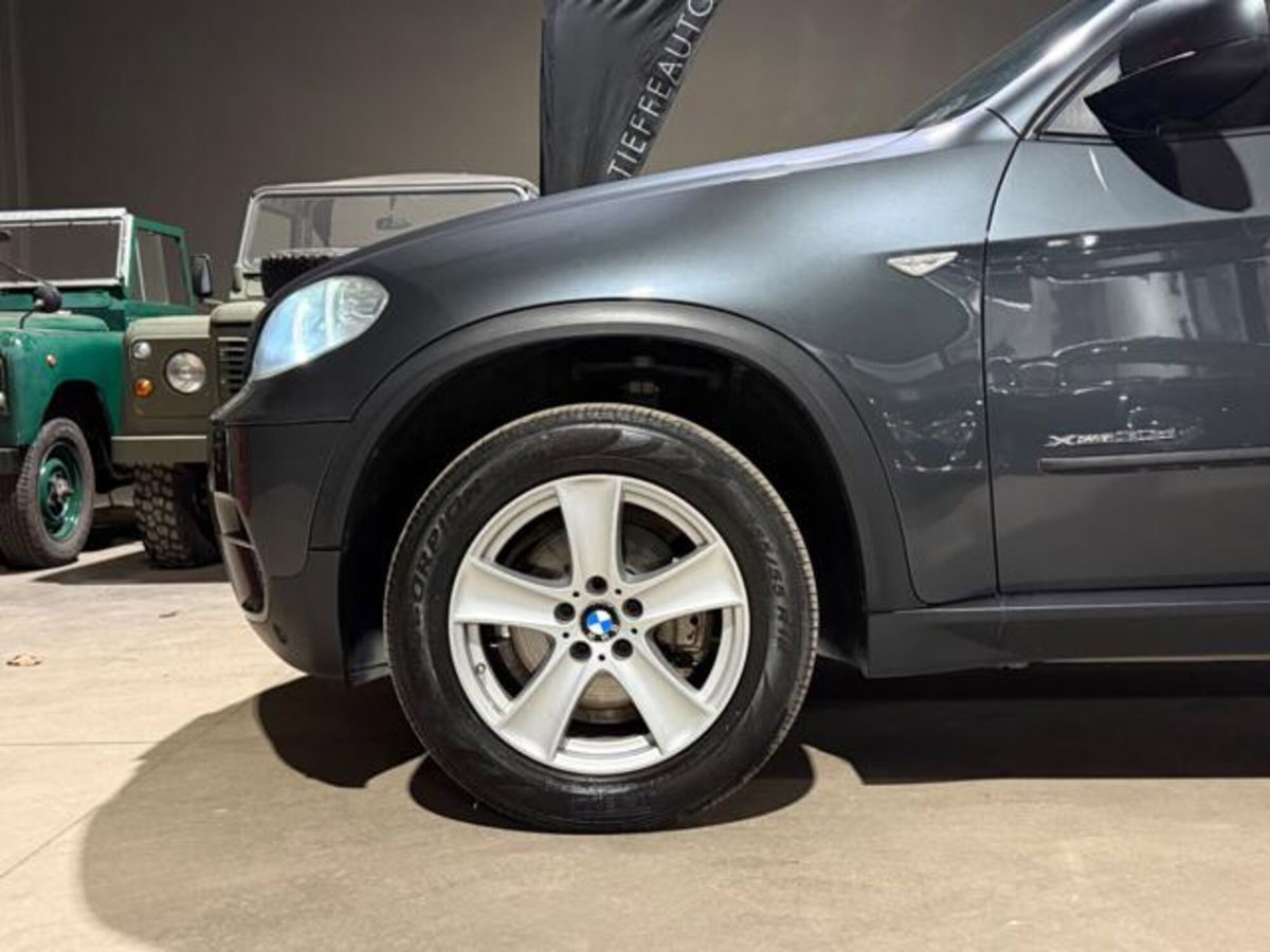 BMW X5 xDrive30d Futura (6)