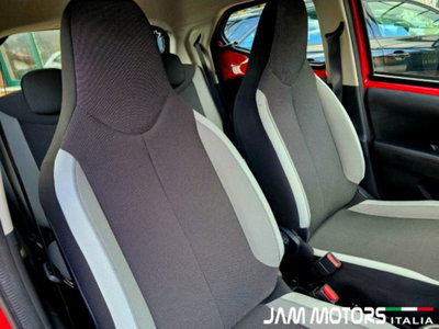 Toyota Aygo 1.0 VVT-i 69 CV 5 porte x-play TSS (11)