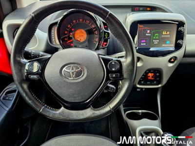 Toyota Aygo 1.0 VVT-i 69 CV 5 porte x-play TSS (14)