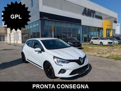 Renault Clio 1.0 tce Techno Gpl 100cv usata