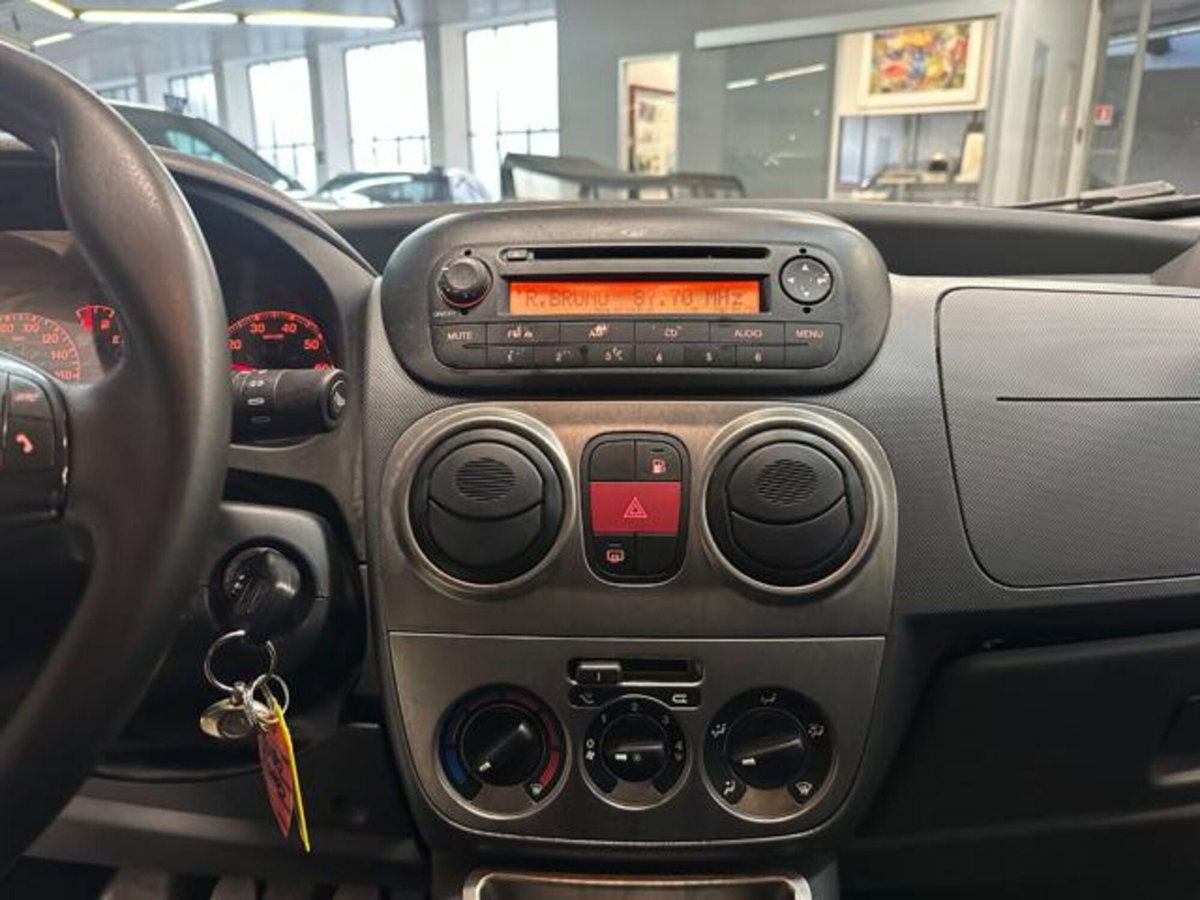 Fiat Qubo 1.4 8V 77 CV Active Natural Power (13)