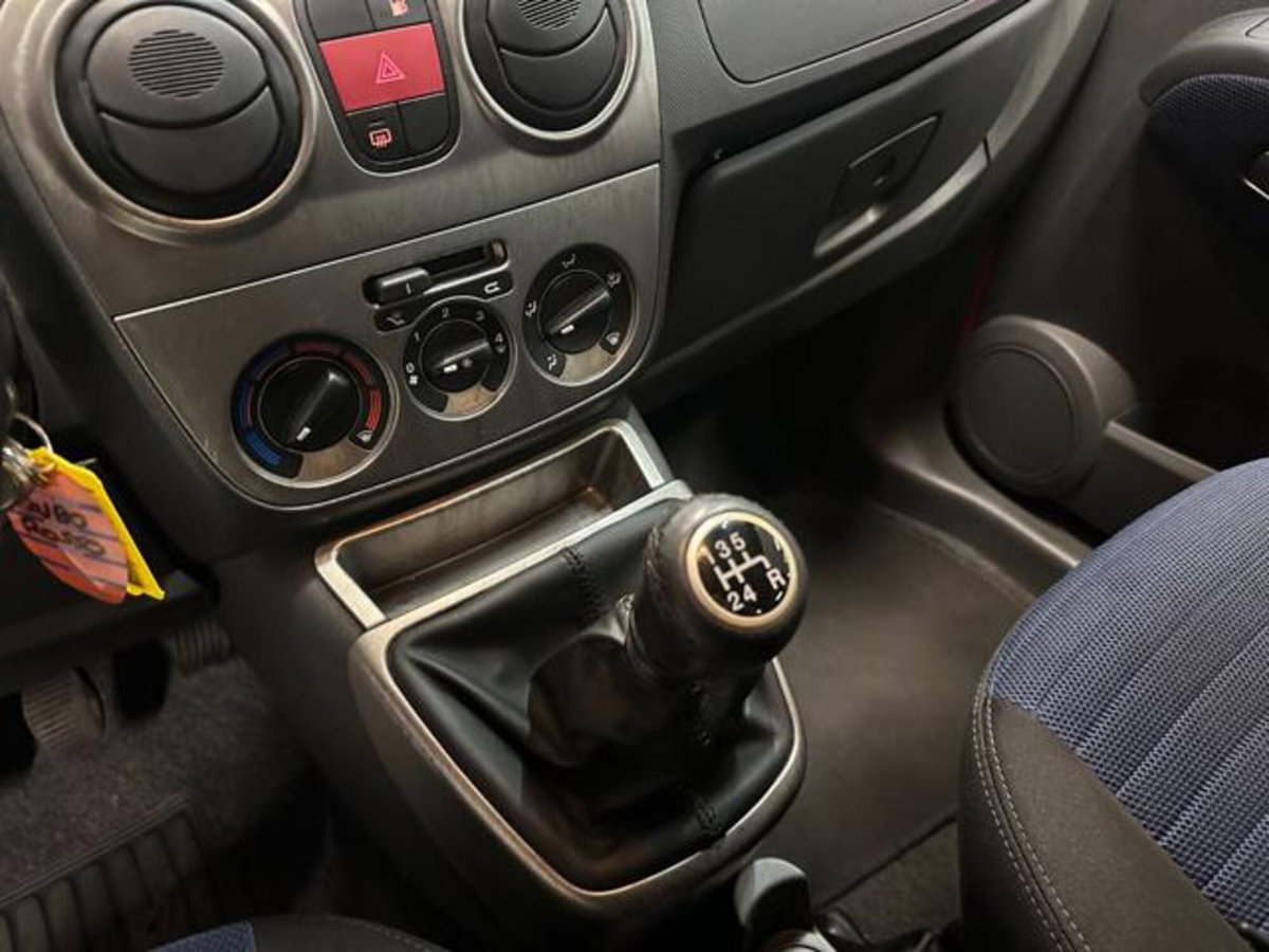 Fiat Qubo 1.4 8V 77 CV Active Natural Power (14)