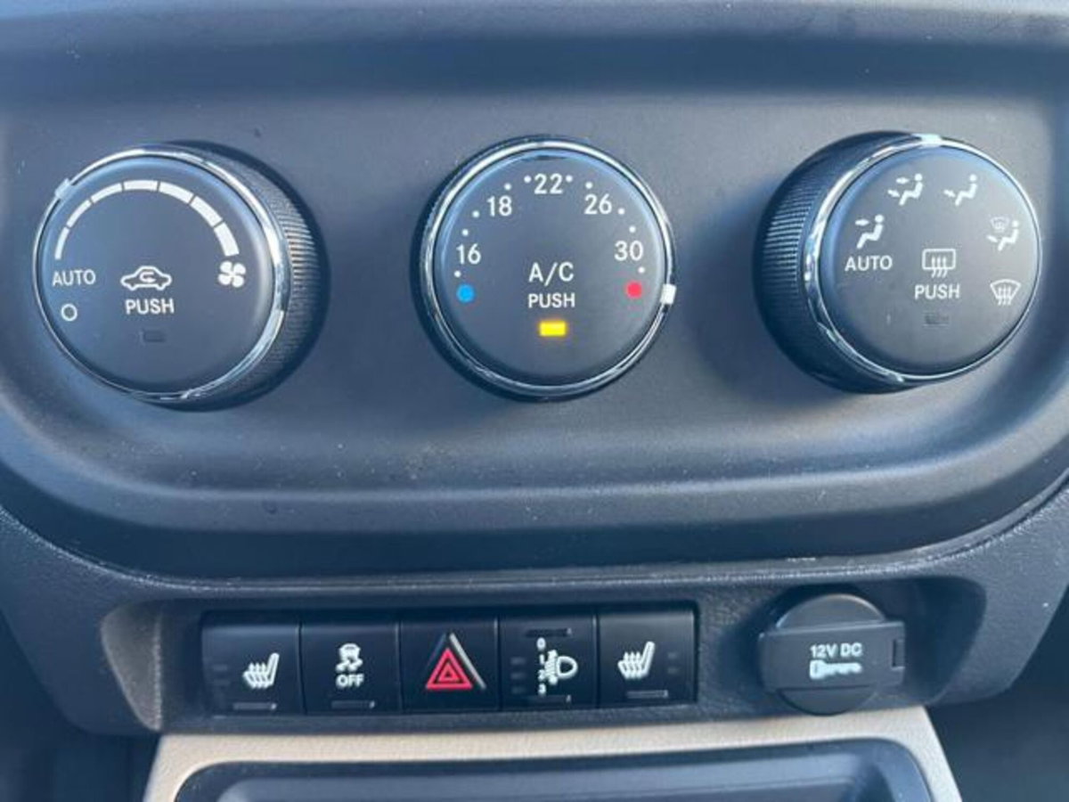 Jeep Compass 2.2 CRD Limited (16)