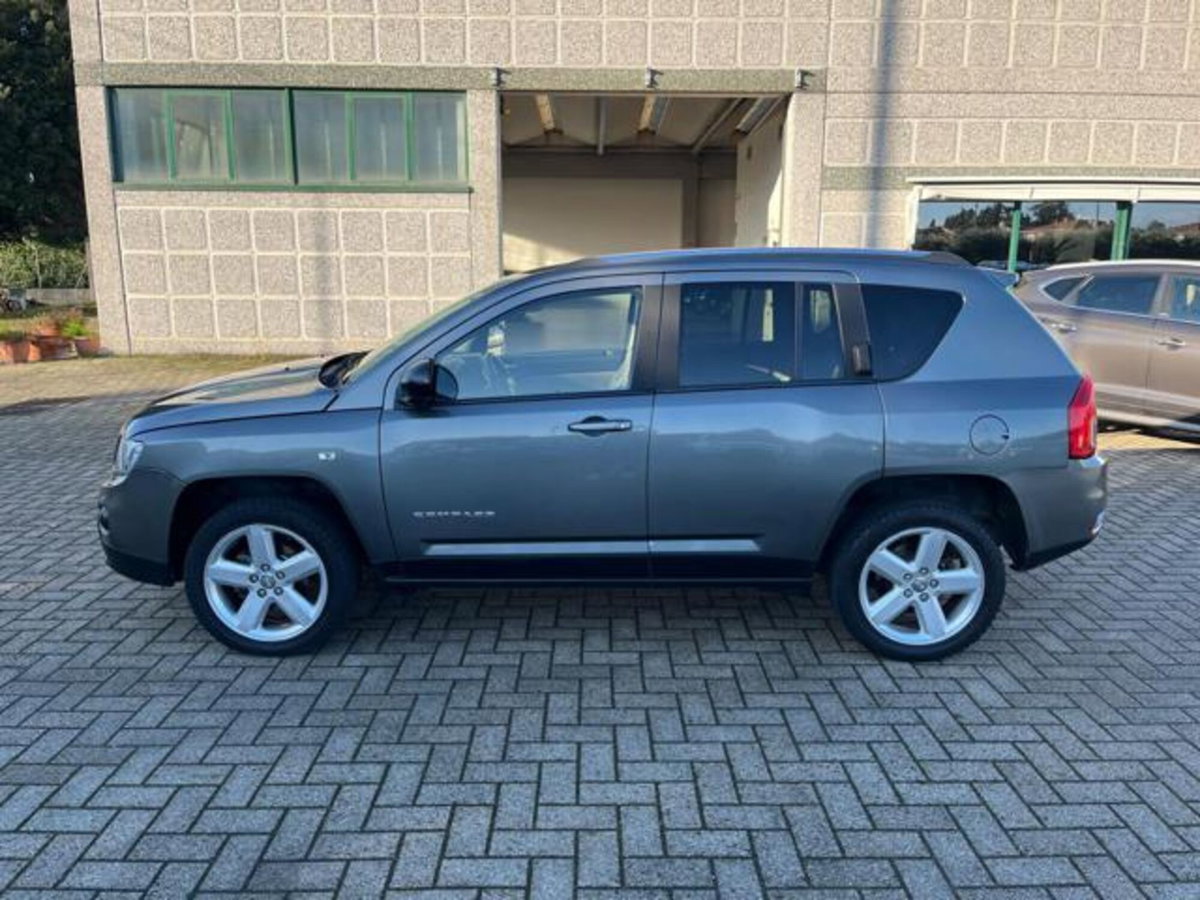 Jeep Compass 2.2 CRD Limited (4)
