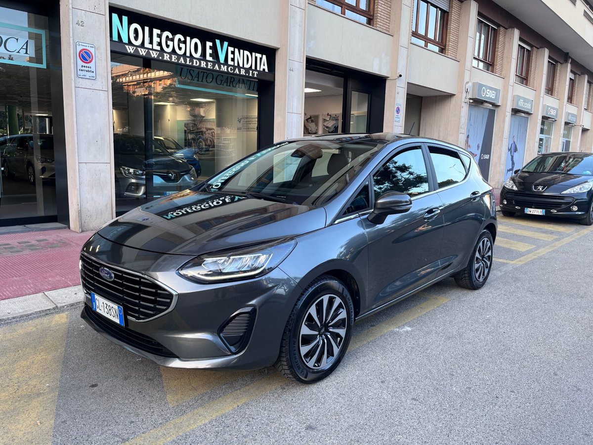 Ford Fiesta 1.1 75 CV 5 porte Titanium (2)