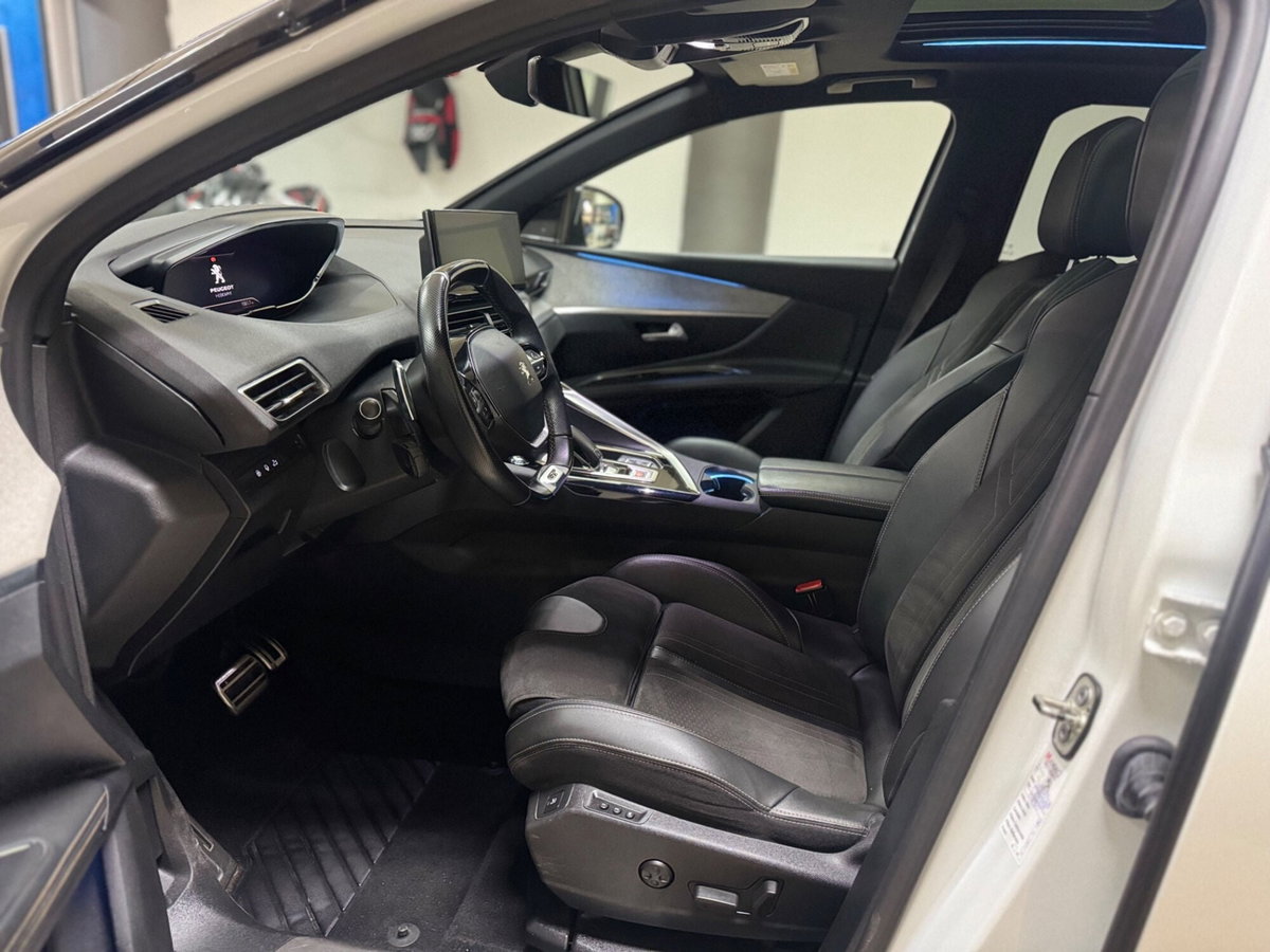 Peugeot 3008 BlueHDi 130 S&S EAT8 GT Line (12)
