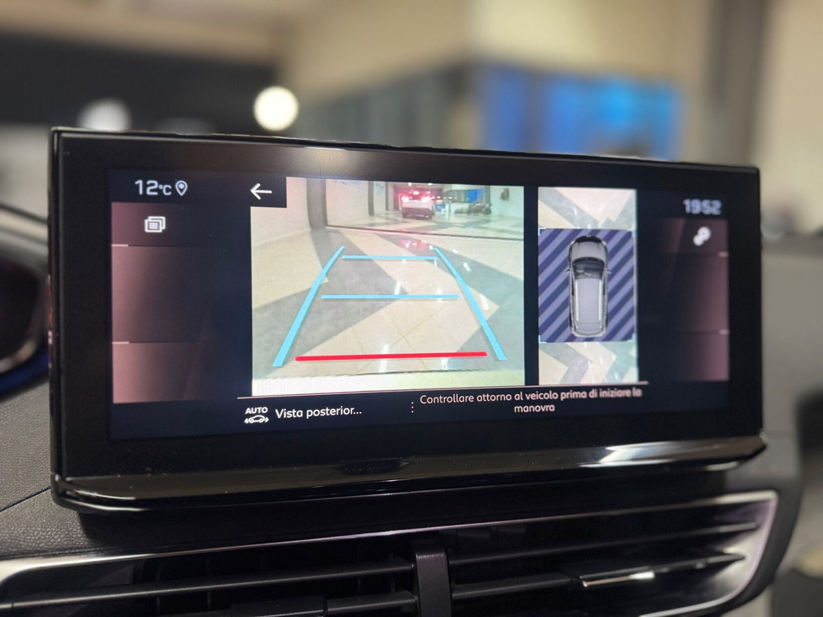 Peugeot 3008 BlueHDi 130 S&S EAT8 GT Line (15)