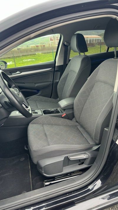 Volkswagen Golf 2.0 TDI DSG SCR Life (13)