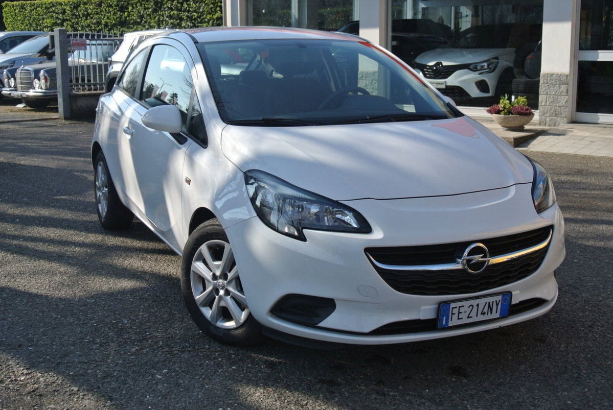 Opel Corsa Coupé 1.4 90CV GPL Tech n-Joy