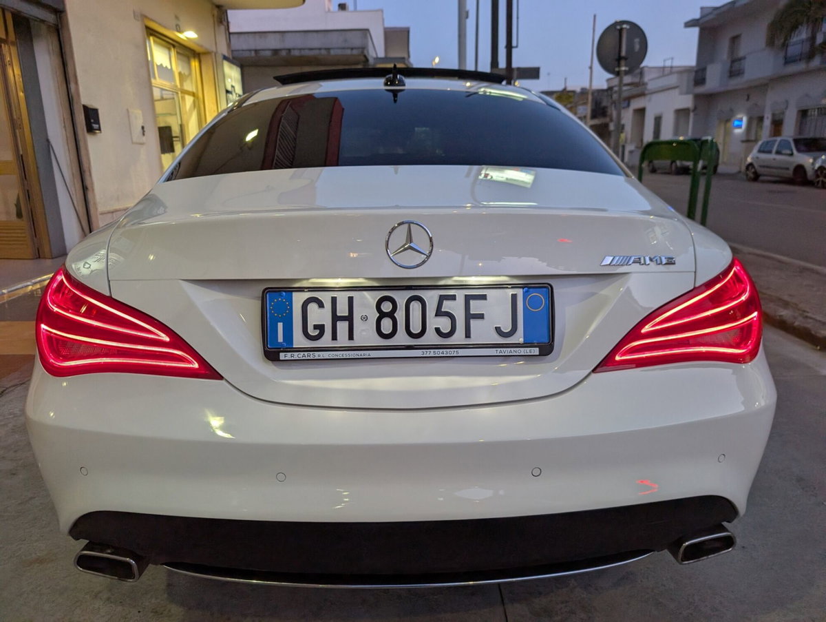 Mercedes-Benz CLA 200 d Automatic Premium (8)