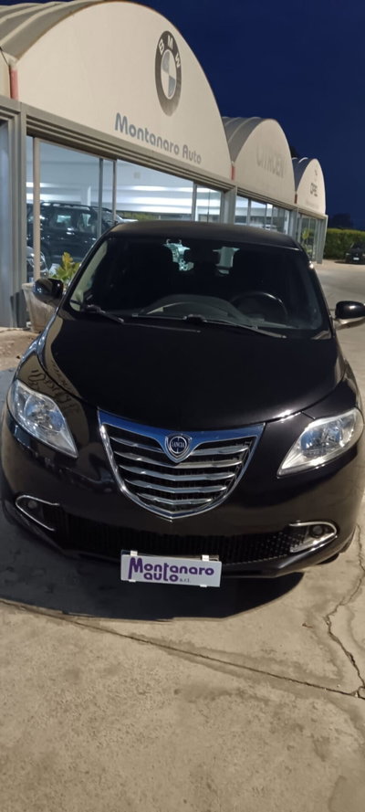 Lancia Ypsilon 1.2 69 CV 5 porte GPL Ecochic Platinum (3)