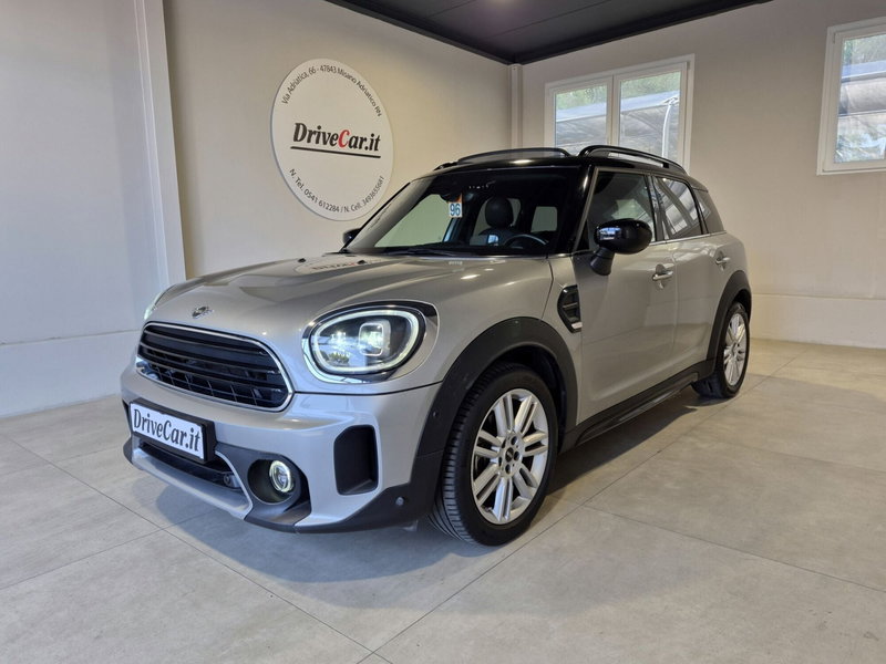 MINI Mini Countryman 1.5 Cooper Essential Countryman ALL4