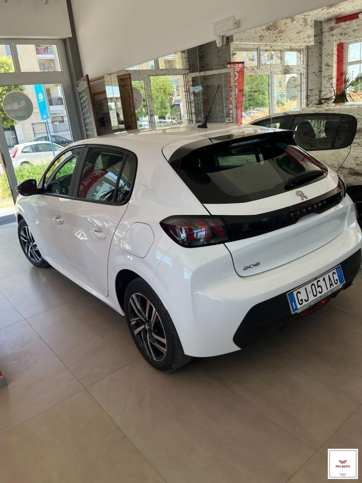 Peugeot 208 BlueHDi 100 Stop&Start 5 porte Active (2)