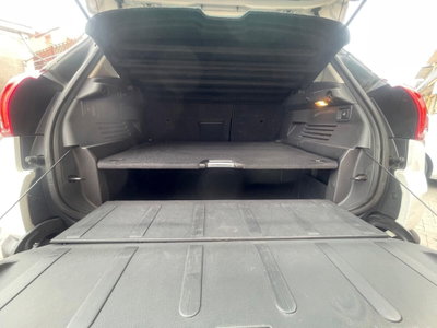 Peugeot 3008 1.6 HDi 115CV Business (15)