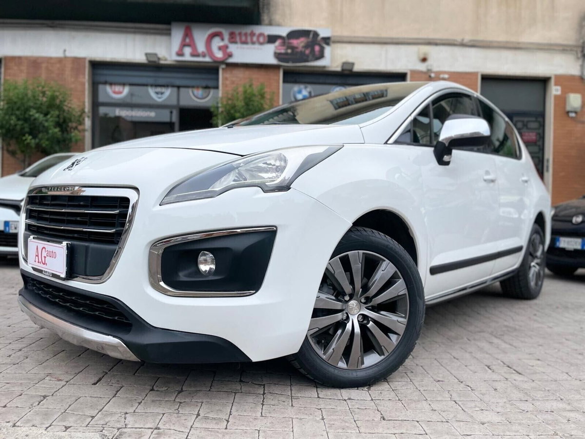 Peugeot 3008 1.6 HDi 115CV Business (2)