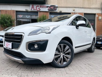 Peugeot 3008 1.6 HDi 115CV Business (2)