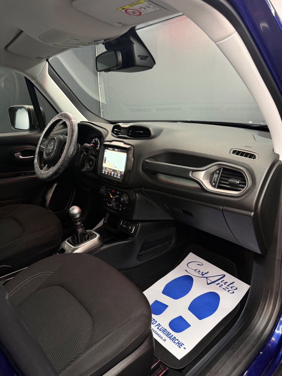 Jeep Renegade 1.6 Mjt 120 CV Limited (10)