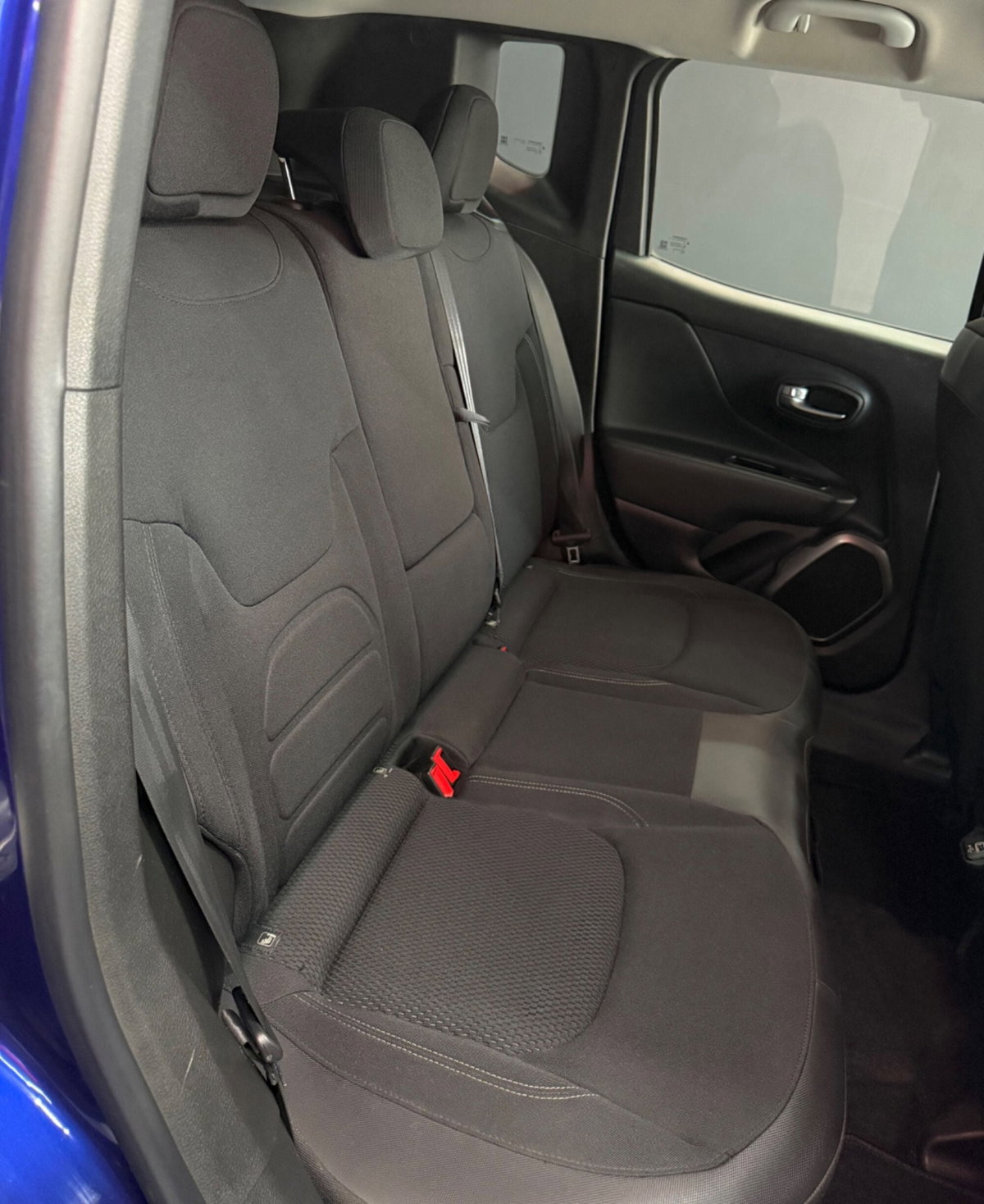 Jeep Renegade 1.6 Mjt 120 CV Limited (17)