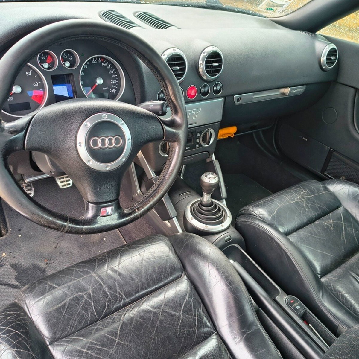 Audi TT Coupé 1.8 T 20V 225 CV cat quattro (8)