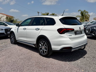 Fiat Tipo Station Wagon Tipo SW 1.6 mjt Cross s&s 130cv (4)